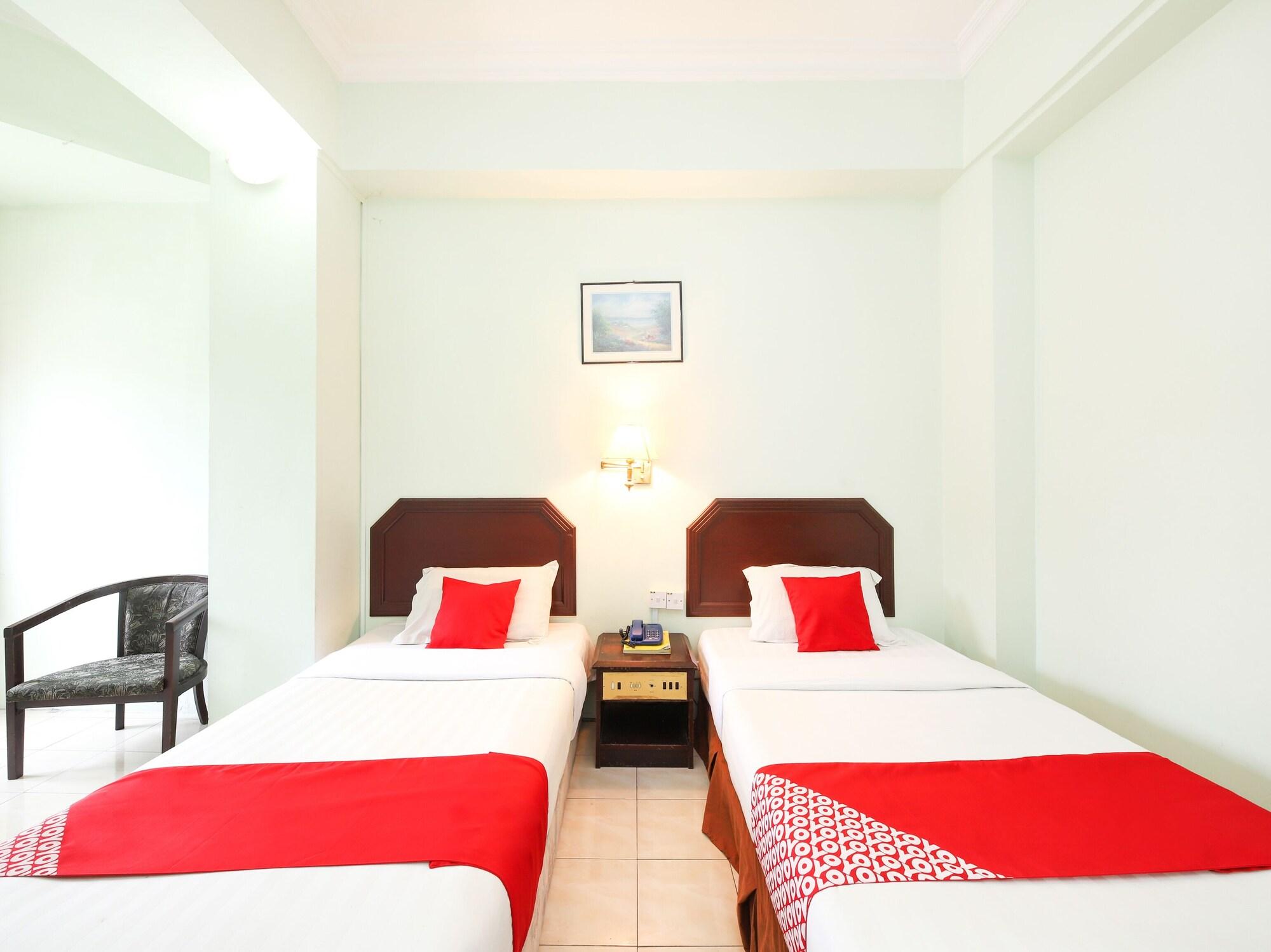 קוצ'ינג Grand Supreme Hotel מראה חיצוני תמונה