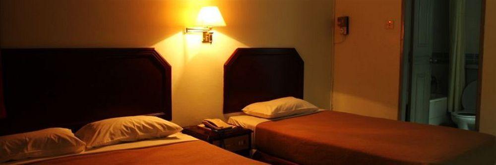 קוצ'ינג Grand Supreme Hotel מראה חיצוני תמונה