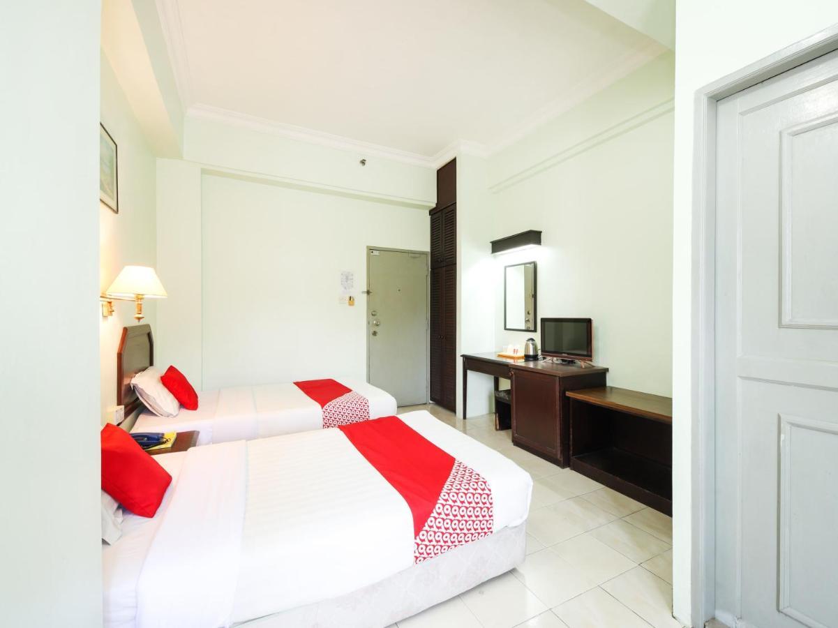 קוצ'ינג Grand Supreme Hotel מראה חיצוני תמונה