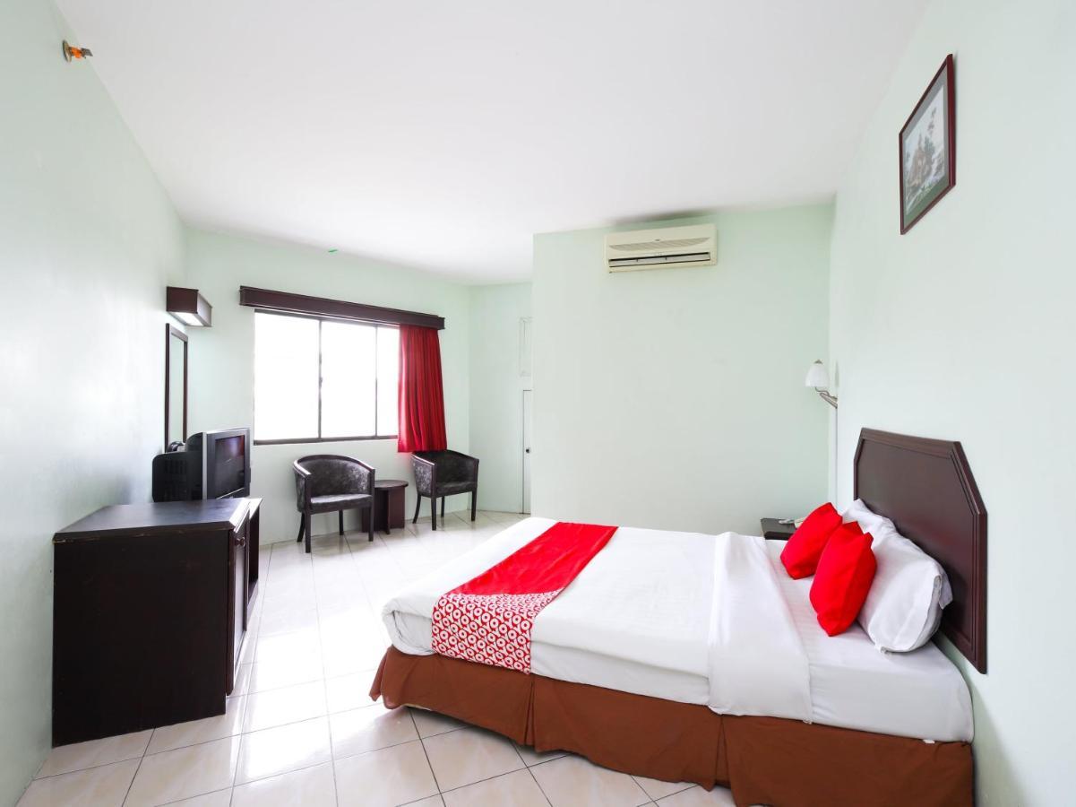 קוצ'ינג Grand Supreme Hotel מראה חיצוני תמונה